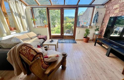 Rural Home with Large Garden near Saarschleife - Foto 1