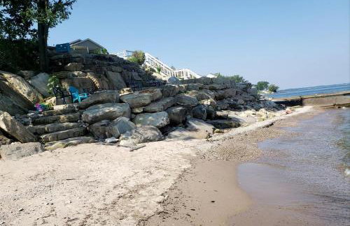 Rustic Lakeside Vacation Rental with Beach Access in Vermilion, Ohio - Foto 10