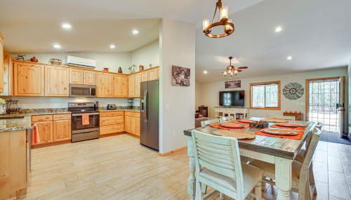 Hike, Boat and Fish Serene Cabin in Happy Jack - Foto 5