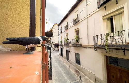 DISFRUTA del Barrio de las Letras Tu segundo hogar en Madrid - Photo 19