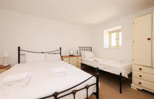 Salton Retreat - Photo 24