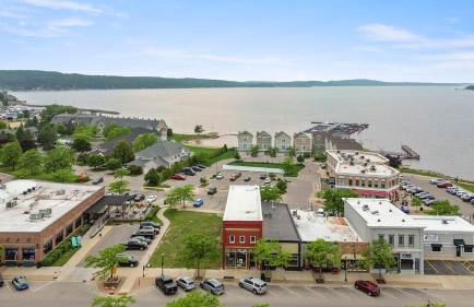 Heart of Boyne Loft Slip Walk to Beach - Foto 5