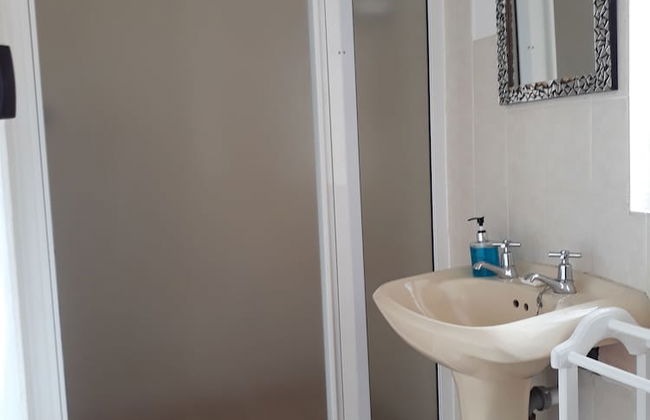 Oom Piet Self Catering Accomodation - Photo 32