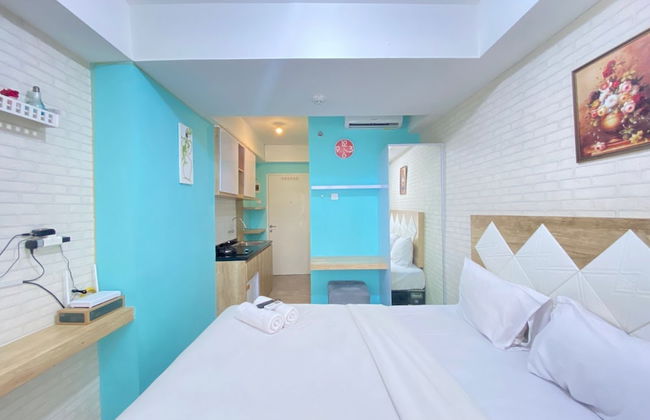 Modern and Comfy Studio Room at Grand Asia Afrika Apartment - Foto 8