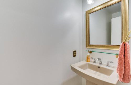 Keowee Key Condo with Lake Access and Community Pools! - Foto 9