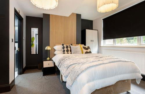 Ashton Getaway Sleeps 14 Free Parking - Foto 29