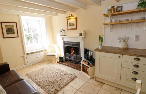 Lavender Cottage - Photo 3