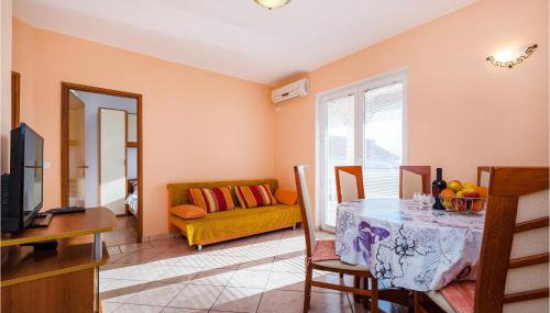 Gorgeous Apartment In Rtina With Wifi - Foto 3