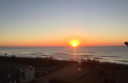 Studio climatise 2 couchages, Wifi, VUE MER directement à PORTIRAGNES PLAGE LXBFM10 - Foto 10