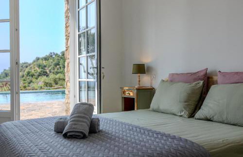 Mas provençal avec piscine chauffée, tennis, pétanque, vue mer, 20 min St Tropez - Foto 66