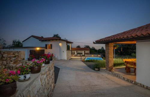 Villa Simici quiet peaceful place with pool perfect to enjoy the nature - Foto 45