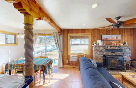 Pack Creek ~ Farm House - Photo 15