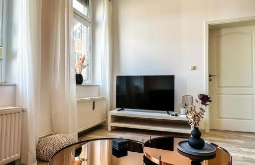 R und S Apartments Stylische Wohnung I Küche I Parkplatz I Smart TV - Photo 6