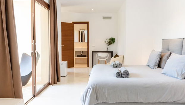 Stunning Villa With Gardens - Foto 2, Habitación