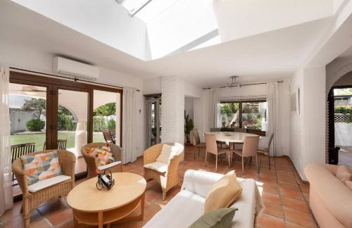 Villa by the beach 5 bedrooms - Foto 5