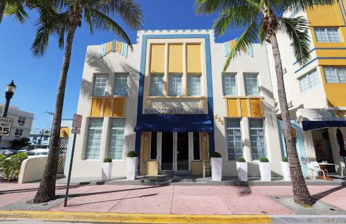 South Beach Suite in South of Fifth Neighborhood Across from Miami's Best Beach - Foto 22