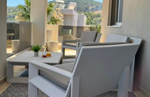 ARYVE Boutique Villa mit Akropolis- und Meerblick, Infinity-Pool und Designer-Interieur - Photo 53