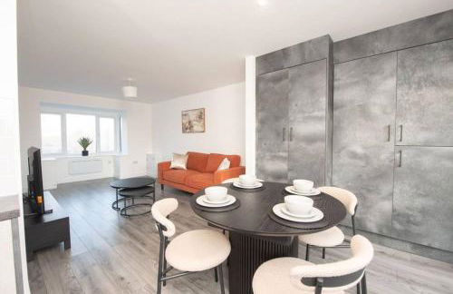 Brand-New 3-Bed Home - Liverpool - Foto 26