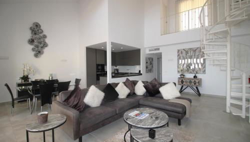 Beautiful Three Bedrooms Los Olivos Penthouse - Foto 2