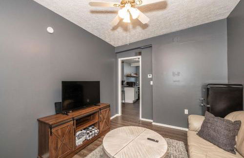 Monmouth Loft 4 - Walk to Shops - Photo 34