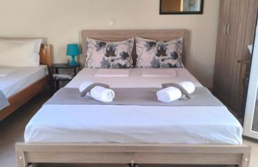 AB Preveza Apartments-15 Meters Over the Sea Attic & Alexander's the Great Executive Suite - Photo 19