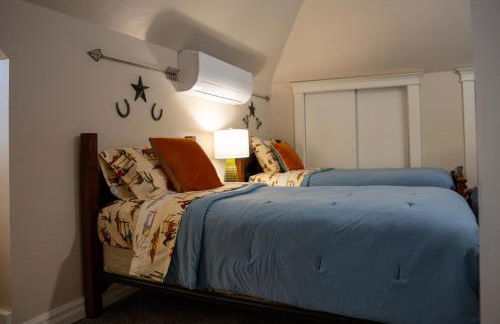 Ralphie's House Chickasha - Fiber WIFI - 4 Bedroom! - Foto 13