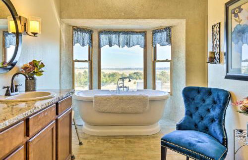 Beulah Home with Wraparound Porch and Mtn Views - Foto 14