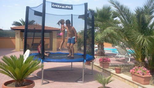 Villa Gioiosa Vacation in Sicily with private fenced pool & hydro-massage Please read, leggete, Host info before requesting - Foto 5