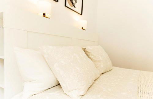 Cuatro Caminos Apartment - Photo 12