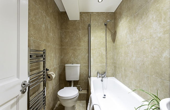 Cosy Garden Flat in Prestigious Residential Area - Foto 14