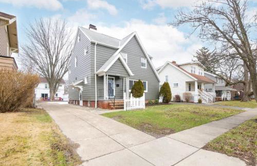Family Friendly 4 BR Home Close To Downtown CLE! - Foto 6