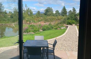 Red Squirrel Pod with Hot Tub - Foto 13