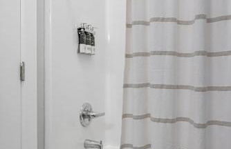 1st Floor & No Steps by Vanderbilt, Belmont & Food - Foto 15