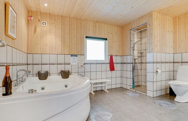 "Tord" - 350m from the sea - Foto 8