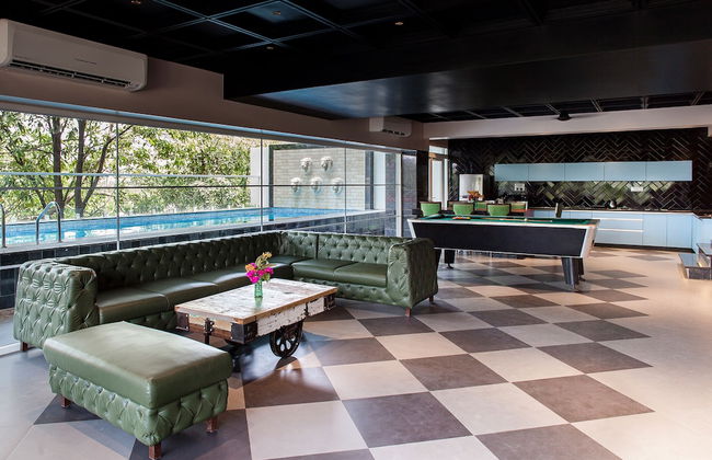 Red Door Villa by Shiloh Stays Igatpuri - Foto 22