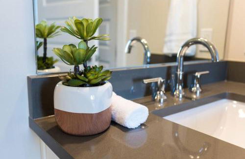 Large Royal Townhome Beautiful Design and Rooftop - Foto 28