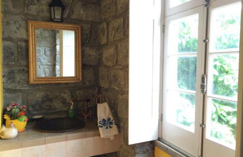 Casa dos Platanos-Family Home - Photo 29