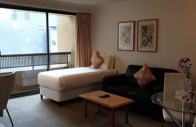 Sydney Hyde Park Paxsafe Apartments - Photo 15