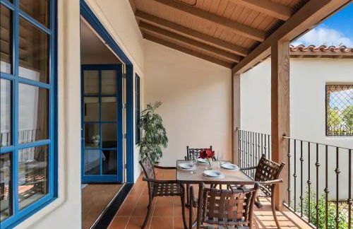 Luxury 1BR Suite Living Room, Patio, Fp & Kitchen, 12 pools -Legacy Villas - Photo 26