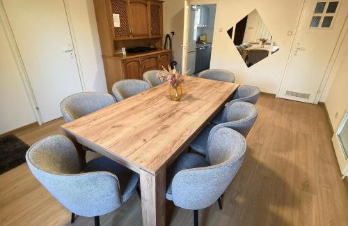 Dom letniskowy przy lesie nad jeziorem - Foto 5