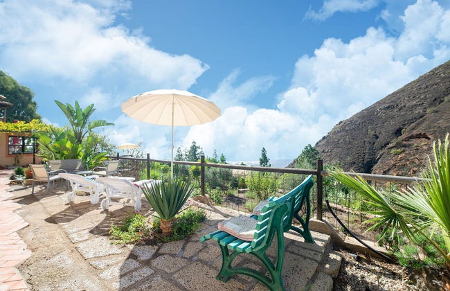 Appealing Holiday Home in La Escalona With Mountain Views - Photo 28