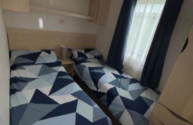 Beautiful 2 bedroom caravan , Leysdown - Foto 14