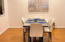 Venice Beach Lux Retreat Coastal Apartment Haven - Photo 10