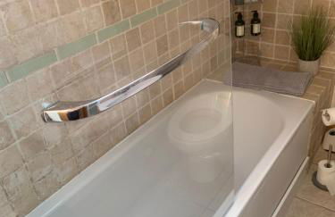 Fryers Cottage Wirksworth, a traditional yet stylish 2-bedroom Peak District cottage - Foto 20