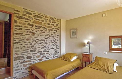 Gîte confortable avec vue imprenable près de Saint-Étienne - FR-1-496-38 - Foto 12