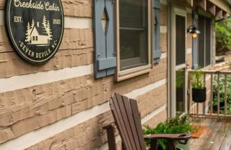 Creekside Cabin - Seven Devils,NC - Pet-Friendly, Close to Skiing & Hiking, and the Apline Coaster! - Foto 9