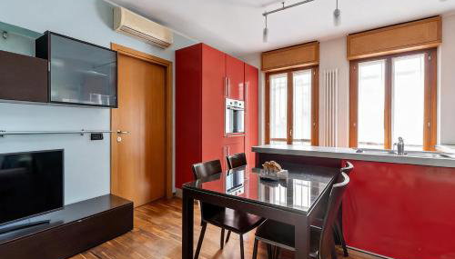 Modern Milan Apartment with Jacuzzi, Terrace and Private Garage - Foto 4, stove, pet friendly
