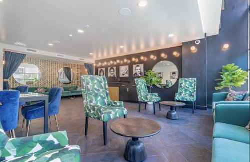 Lux Oasis in West Hollywood, Free Parking & Swimming pool - Foto 49