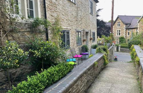 Charming 3 bedroom house with indoor wood burner. - Photo 12