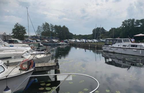 Smart & Comfortable 3-bedroom Victorian house - Photo 33